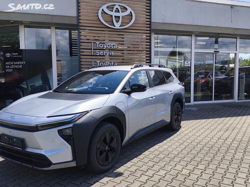 Toyota bZ4X, 4X4 - STYLE